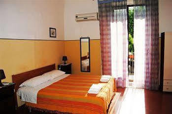 B&B Massimo Centro CTA Exterior foto
